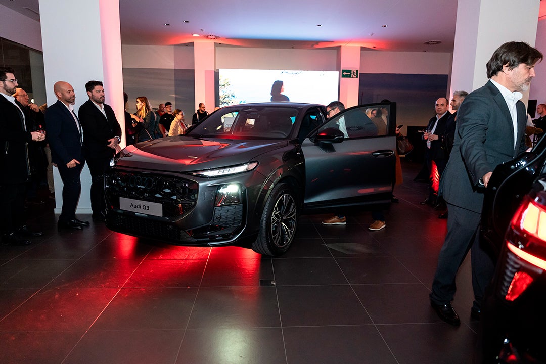 El nuevo Audi Q3 brilla en las nuevas instalaciones de Serramóvil Elche El nuevo Audi Q3 brilla en las nuevas instalaciones de Serramóvil Elche