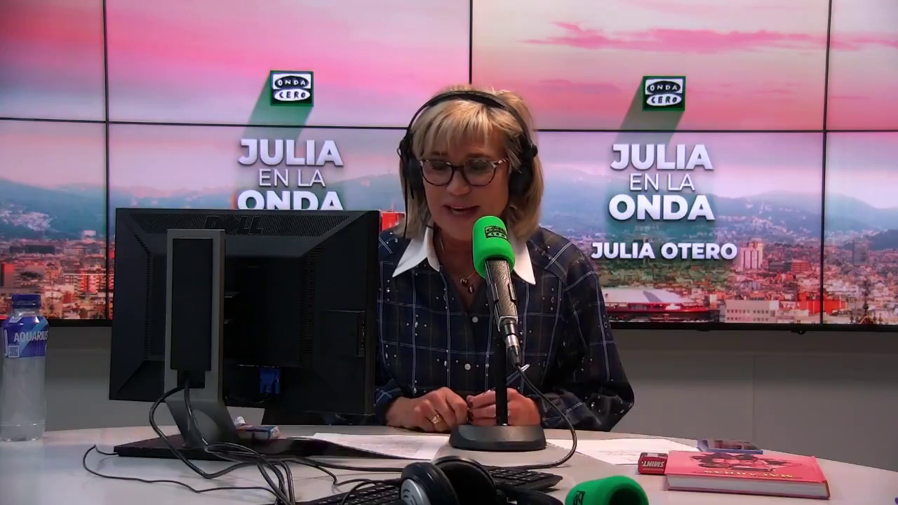 Julia Otero: "Si el mundo sobrevive a Trump, aún hay sitio para la esperanza" Julia Otero: "Si el mundo sobrevive a Trump, aún hay sitio para la esperanza"