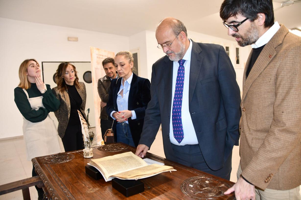 Una exposición recorre los 700 años de historia de Valverde (Cuenca) como villa Una exposición recorre los 700 años de historia de Valverde (Cuenca) como villa