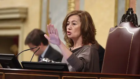 La presidenta del Congreso, Francina Armengol, durante una sesión de control al Gobierno, en el Congreso de los Diputados La presidenta del Congreso, Francina Armengol, durante una sesión de control al Gobierno, en el Congreso de los Diputados