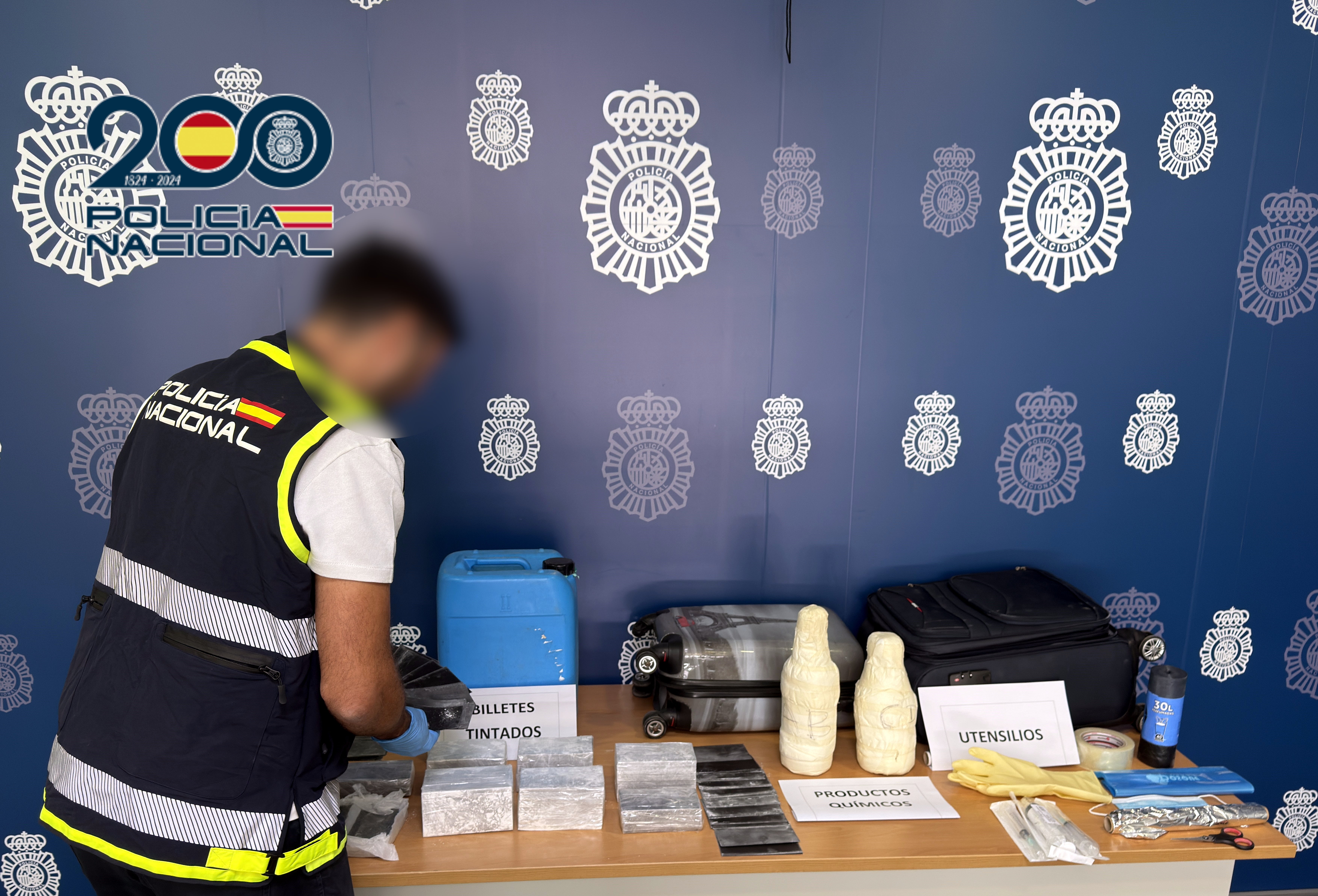 Detenido in fraganti antes de realizar el “timo washwash” por valor de 400.000 euros Detenido in fraganti antes de realizar el “timo washwash” por valor de 400.000 euros