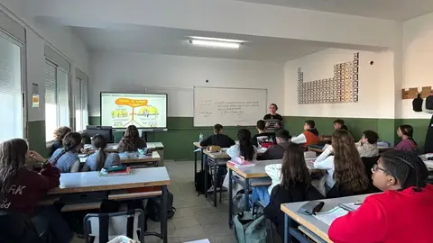 Extremadura pone en marcha el procedimiento de admisión de alumnado para el curso escolar 2026/2027 Extremadura pone en marcha el procedimiento de admisión de alumnado para el curso escolar 2026/2027