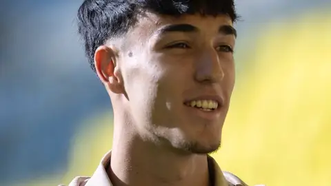 Macià es el quinto futbolista más joven en debutar con el Villarreal Macià es el quinto futbolista más joven en debutar con el Villarreal