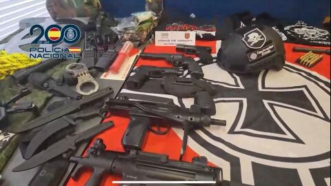 La Polic&iacute;a Nacional ha desarticulado en Castell&oacute;n la primera c&eacute;lula terrorista supremacista blanca y de caracter aceleracionista detectada en Espa&ntilde;a