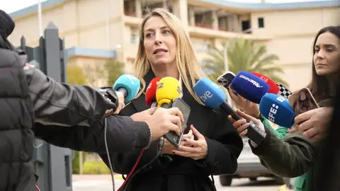 Guardiola asegura que a partir del 21D los pacientes con ELA tendrán prestaciones económicas de asistencia personal Guardiola asegura que a partir del 21D los pacientes con ELA tendrán prestaciones económicas de asistencia personal