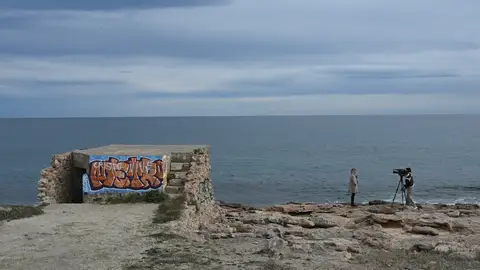 Imagen de la playa en Garrucha (Almería), donde fue encontrado el cadáver del niño, en la noche del miércoles. La pareja de la madre del niño asesinado en Almería lo violó y golpeó hasta la muerte