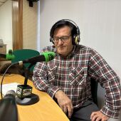 La Legua con Julio César Izquierdo y Oria de Rueda. Especial Árboles Navidad 
