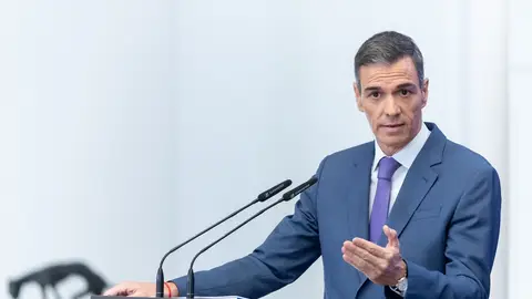 El aviso de Yolanda Díaz no cala en Sánchez: no contempla ningún cambio profundo El aviso de Yolanda Díaz no cala en Sánchez: no contempla ningún cambio profundo