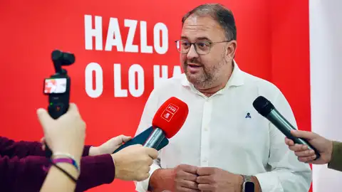 El PSOE destaca la solvencia de Miguel Ángel Gallardo en el debate frente a la falta de proyecto de Guardiola El PSOE destaca la solvencia de Miguel Ángel Gallardo en el debate frente a la falta de proyecto de Guardiola