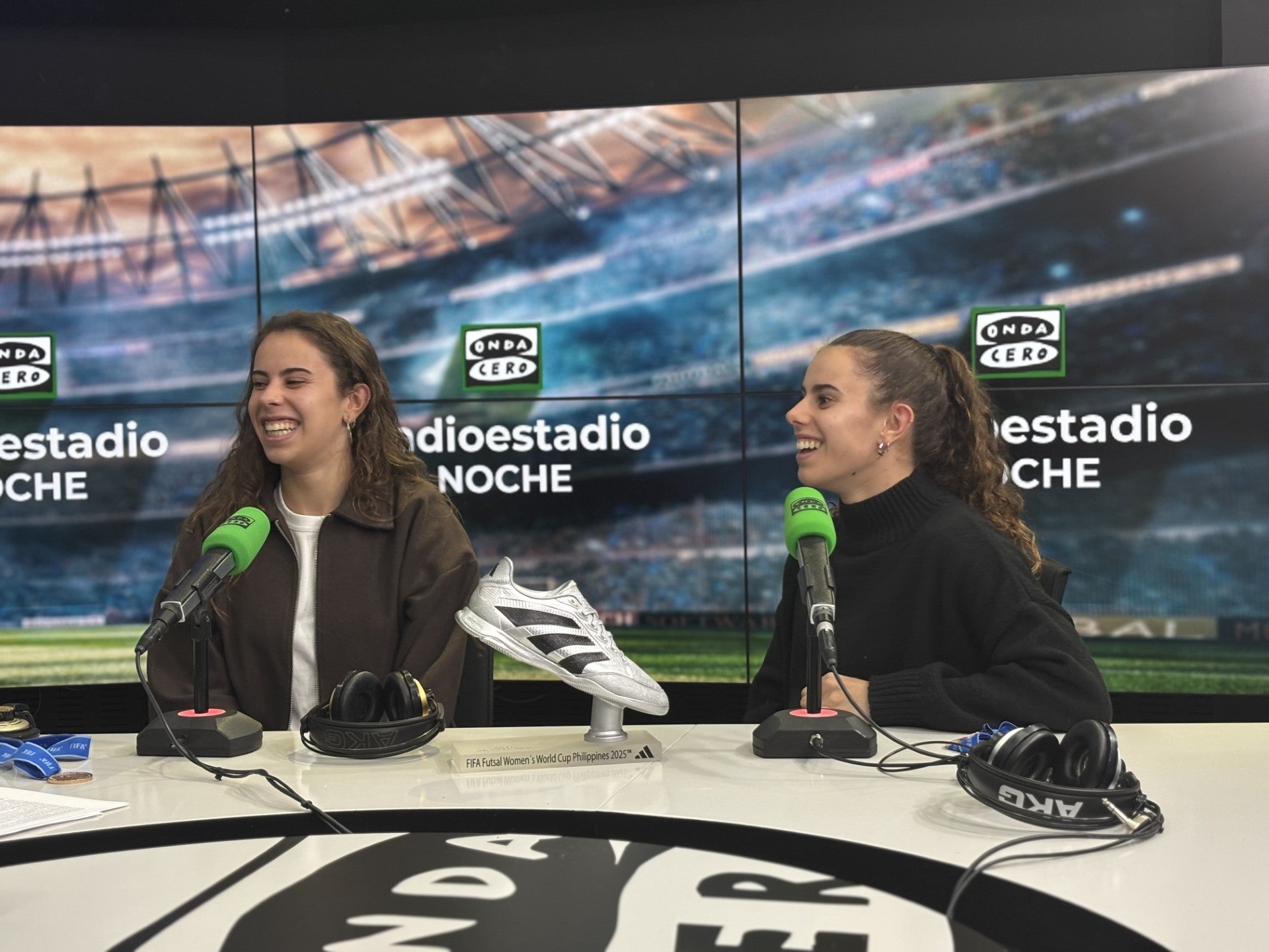 Irene y Laura Córdoba, bronce en el Mundial de Fútbol Sala: "Vivirlo es histórico y un sueño"