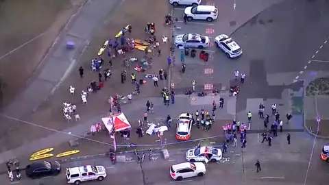 Vista aérea de la plaza de Bondi (Sídney) donde ha tenido lugar el tiroteo Vista aérea de la plaza de Bondi (Sídney) donde ha tenido lugar el tiroteo