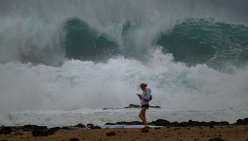 Imágenes del temporal provocado por la borrasca Emilia en Canarias