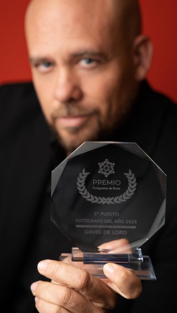 David de Loro trae a Torrevieja el tercer premio del certamen nacional 'Fotógrafos de Boda' 