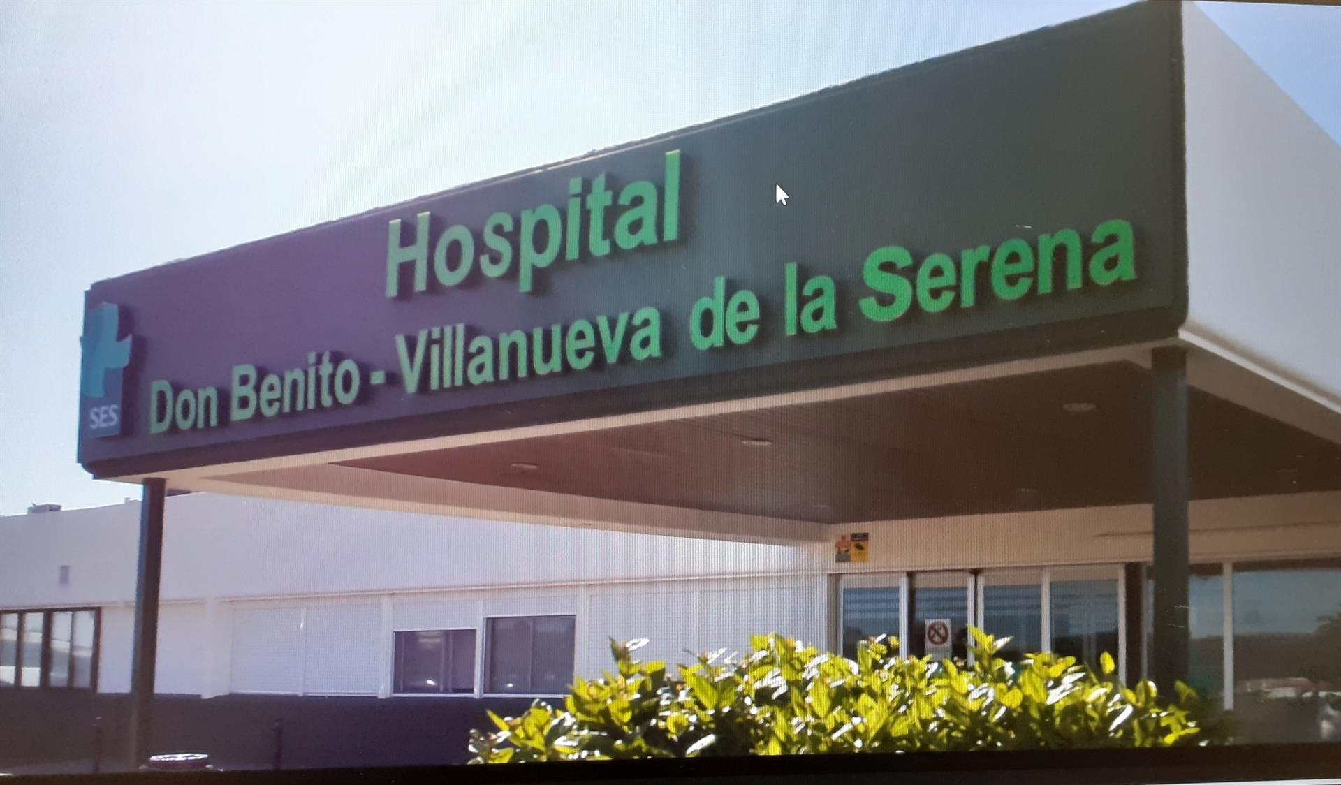 La supervisora del quirófano del Hospital Don Benito-Villanueva niega que "estén trabajando enfermeros sin experiencia" La supervisora del quirófano del Hospital Don Benito-Villanueva niega que "estén trabajando enfermeros sin experiencia"
