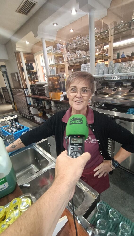 Vecinos y comerciantes participan en el programa especial desde La Palma del Condado.