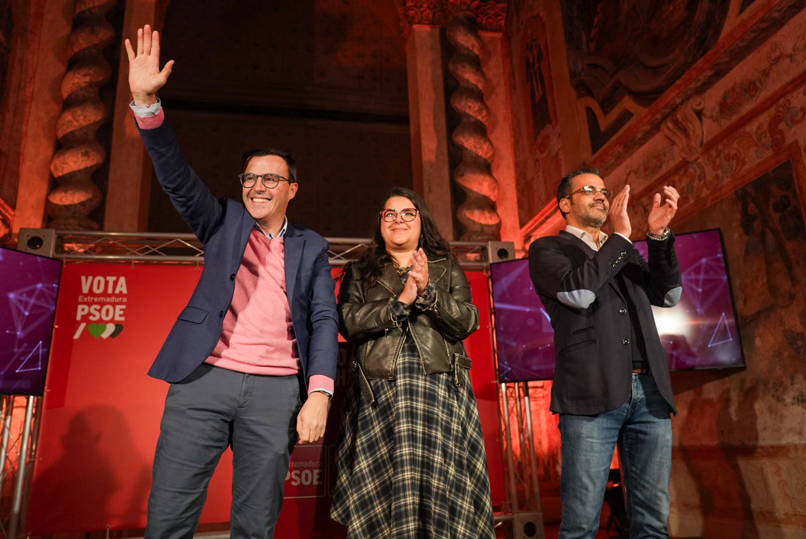 Gallardo reivindica en Olivenza el legado de Vara y defiende una sanidad pública fuerte frente a los recortes de la derecha Gallardo reivindica en Olivenza el legado de Vara y defiende una sanidad pública fuerte frente a los recortes de la derecha