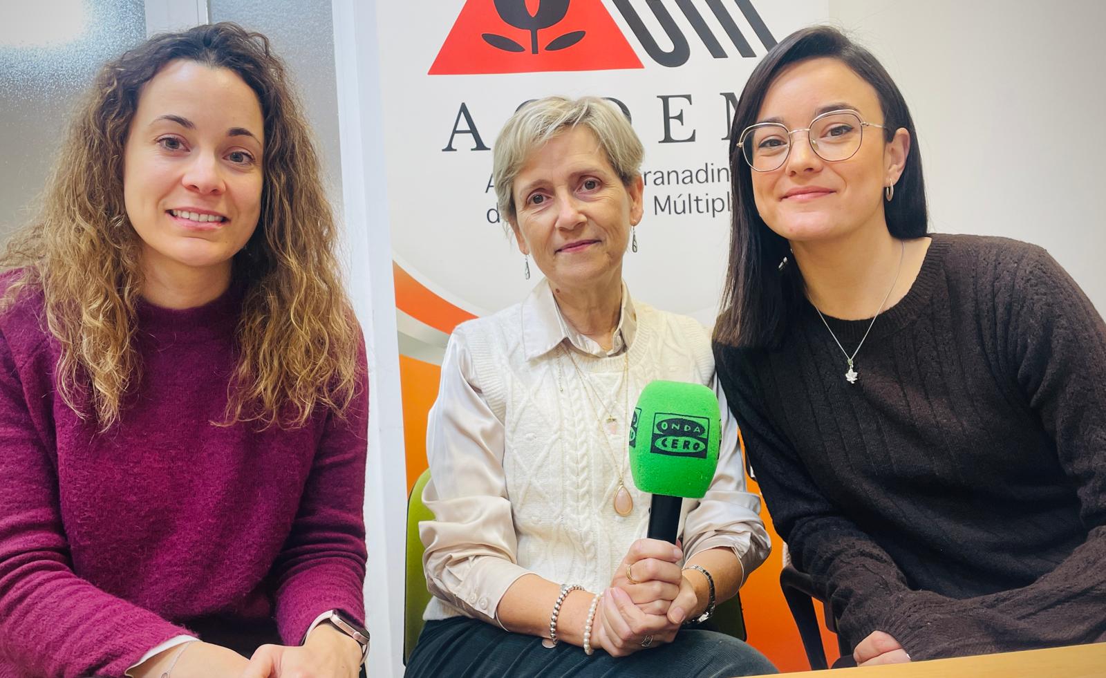 La Asociación Granadina de Esclerosis Múltiple denuncia la falta de ayudas públicas a una enfermedad dura pero "invisible" La Asociación Granadina de Esclerosis Múltiple denuncia la falta de ayudas públicas a una enfermedad dura pero "invisible"