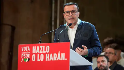 Gallardo considera "poco verosímil" que Guardiola se haya enterado ahora de la condena por violencia de género de su conductor Gallardo considera "poco verosímil" que Guardiola se haya enterado ahora de la condena por violencia de género de su conductor