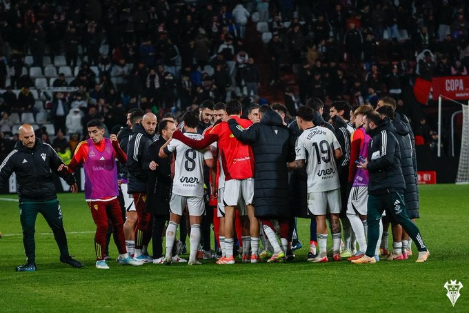 El Albacete se impone a un Primera y se clasifica para los octavos de final de la Copa del Rey El Albacete se impone a un Primera y se clasifica para los octavos de final de la Copa del Rey