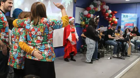 La Navideña también llega al Aula Hospitalaria del Perpetuo Socorro La Navideña también llega al Aula Hospitalaria del Perpetuo Socorro