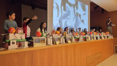 Los protagonistas, en el escenario Los protagonistas, en el escenario