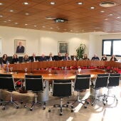 Reunión del Consejo Social de la UMH de Elche en la que se ha aprobado el presupuesto de 2026 de la institución universitaria.