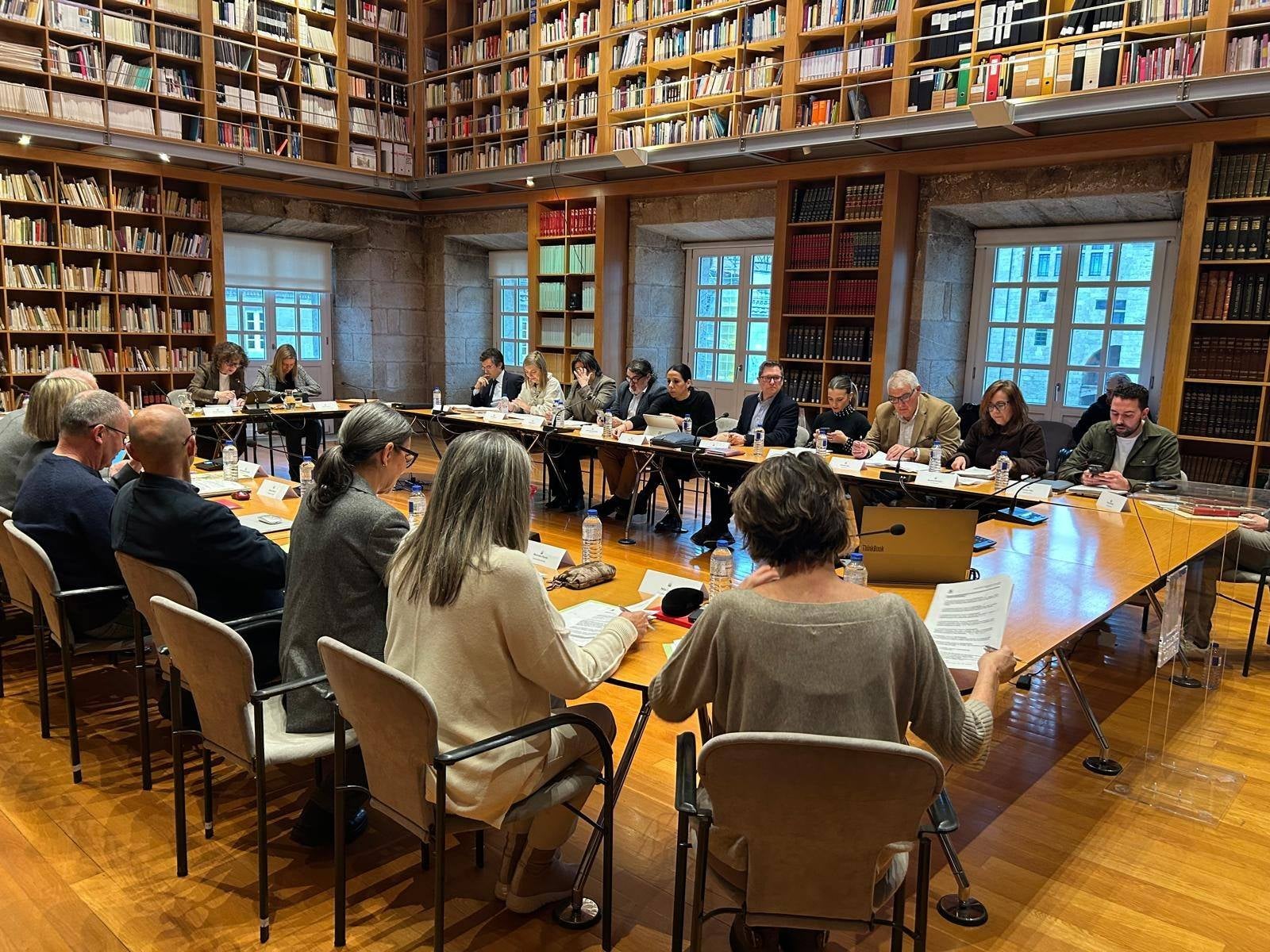 La oposición de Santiago tumba de nuevo el pago de facturas de 1,3 millones y la subida de la tasa de la basura La oposición de Santiago tumba de nuevo el pago de facturas de 1,3 millones y la subida de la tasa de la basura