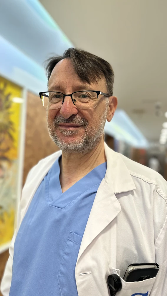 El cirujano general Mario Ronquete El cirujano general Mario Ronquete