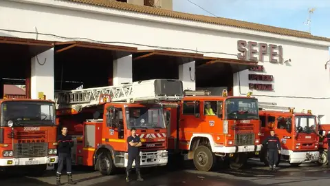 Fallece un hombre de 62 años tras quedar atrapado en el incendio de una vivienda en Tiétar Fallece un hombre de 62 años tras quedar atrapado en el incendio de una vivienda en Tiétar
