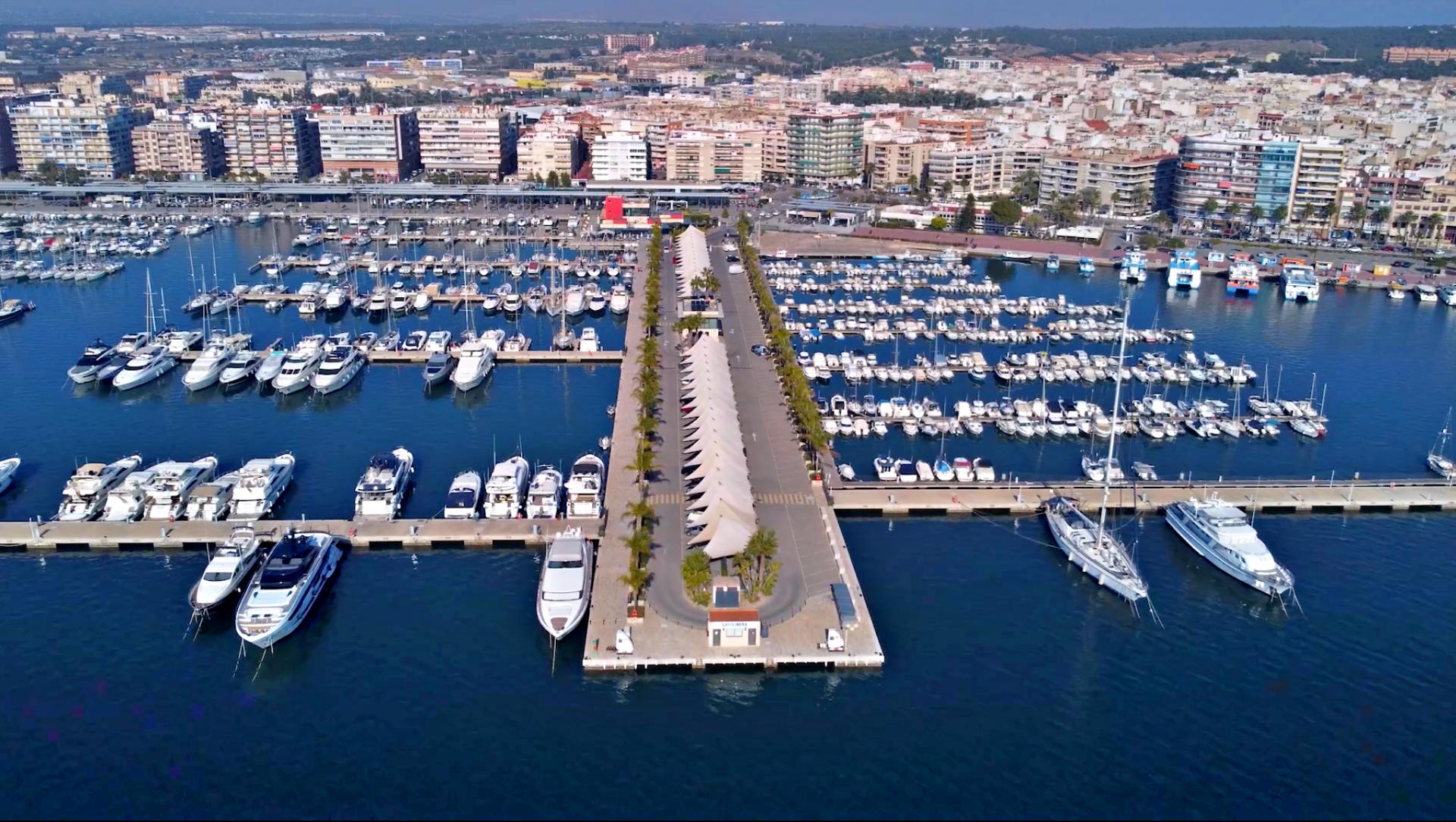 Santa Pola planifica la inversión casi 11 millones de euros para revitalizar el municipio y mejorar su accesibilidad Santa Pola planifica la inversión casi 11 millones de euros para revitalizar el municipio y mejorar su accesibilidad