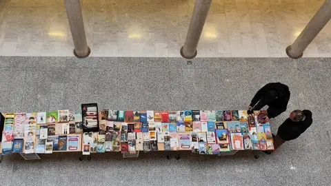 Mercadillo solidario de libros, revistas y audiovisuales Mercadillo solidario de libros, revistas y audiovisuales