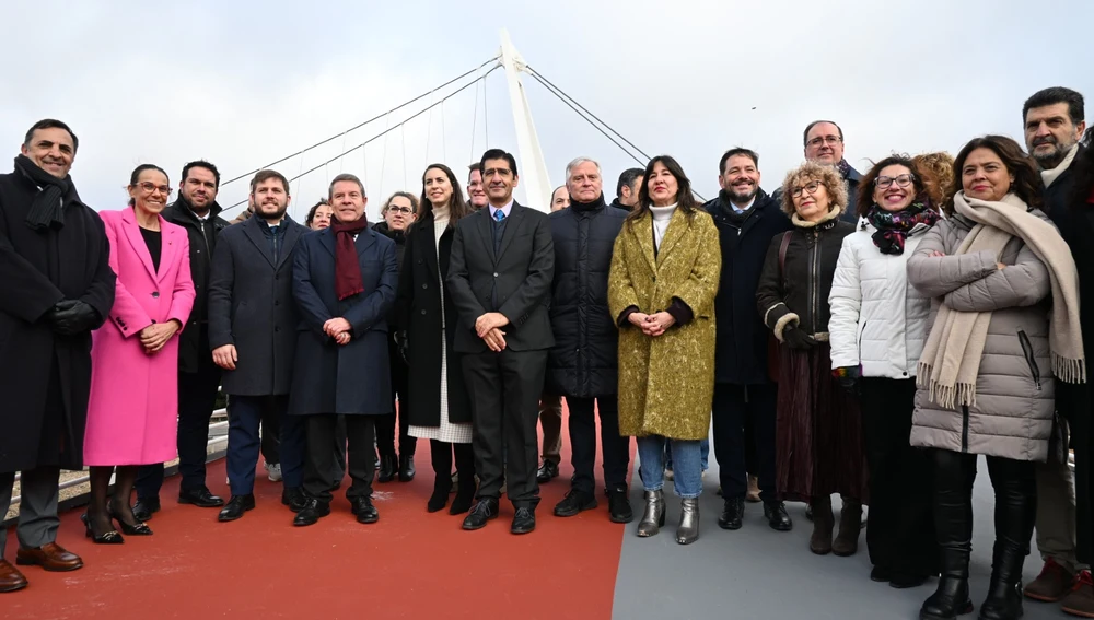 Inauguración de la pasarela ciclopeatonal Inauguración de la pasarela ciclopeatonal