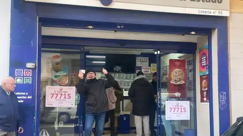 La Administración 65 de Zaragoza ha vendido 60 series del 77.715 La Administración 65 de Zaragoza ha vendido 60 series del 77.715