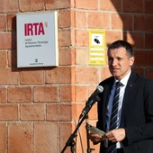 Agricultura avala que l’Irta-CReSA compleix els requisits per treballar amb el virus de la pesta porcina africana Agricultura avala que l’Irta-CReSA compleix els requisits per treballar amb el virus de la pesta porcina africana
