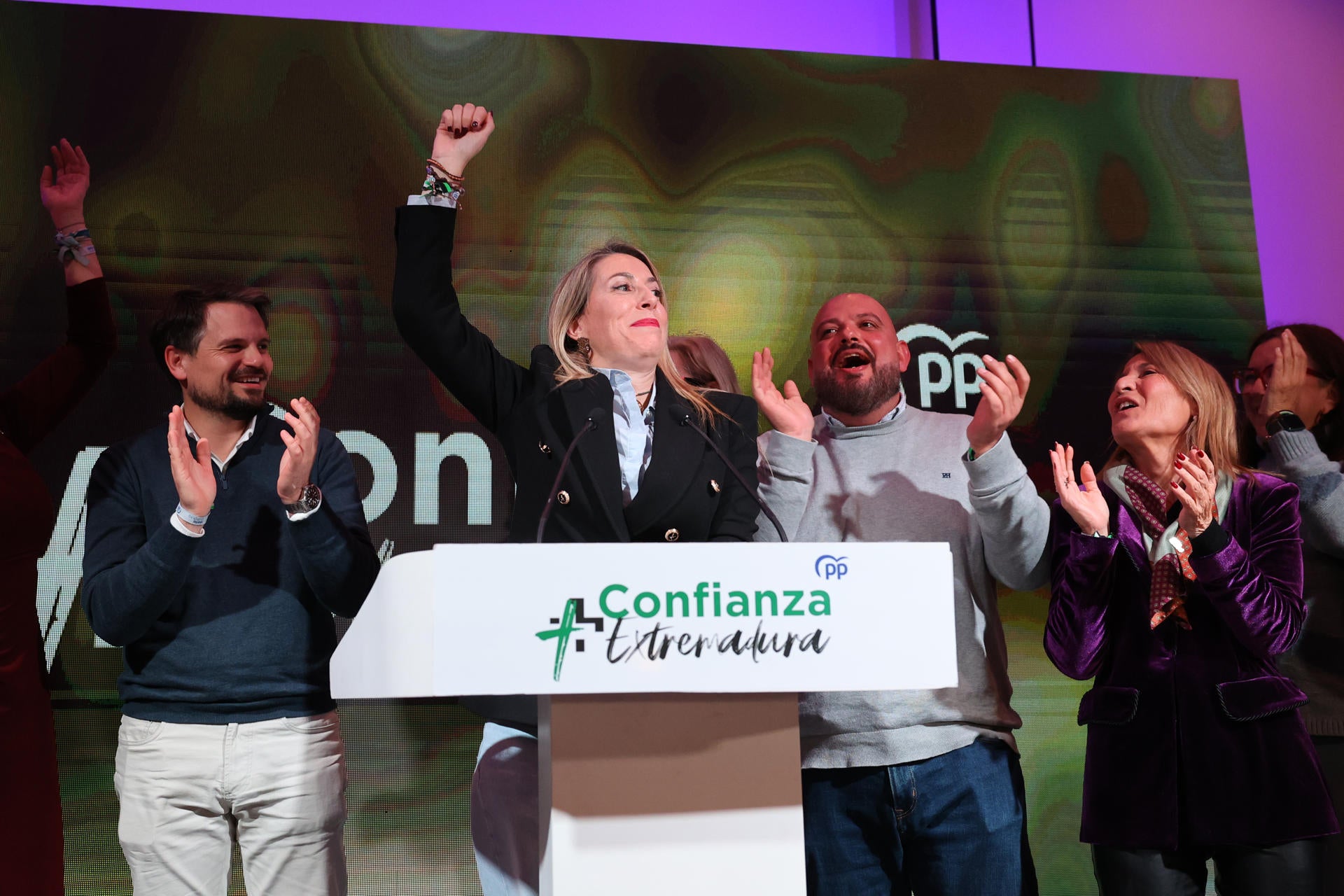 Guardiola califica de "incontestable" la victoria del PP en Extremadura y avisa a Vox: "Las urnas no quieren un bloqueo" Guardiola califica de "incontestable" la victoria del PP en Extremadura y avisa a Vox: "Las urnas no quieren un bloqueo"