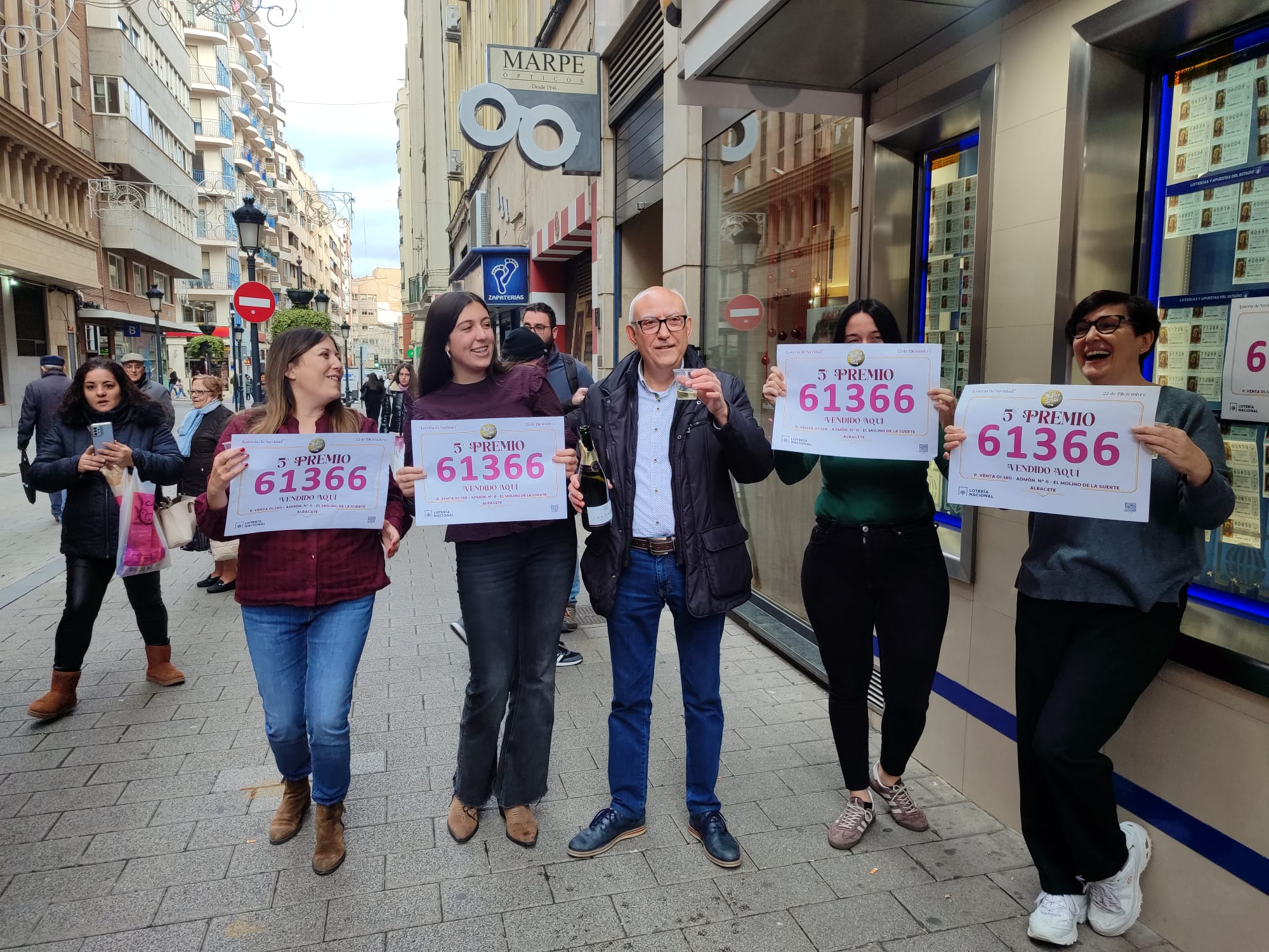 Estos son los premios de la Lotería de Navidad 2025 que han caído en Albacete Estos son los premios de la Lotería de Navidad 2025 que han caído en Albacete
