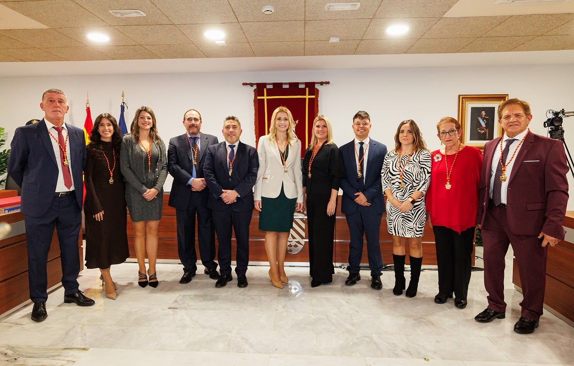 Nati Algado redistribuye las competencias municipales y anuncia la creación de nuevas carteras Nati Algado redistribuye las competencias municipales y anuncia la creación de nuevas carteras