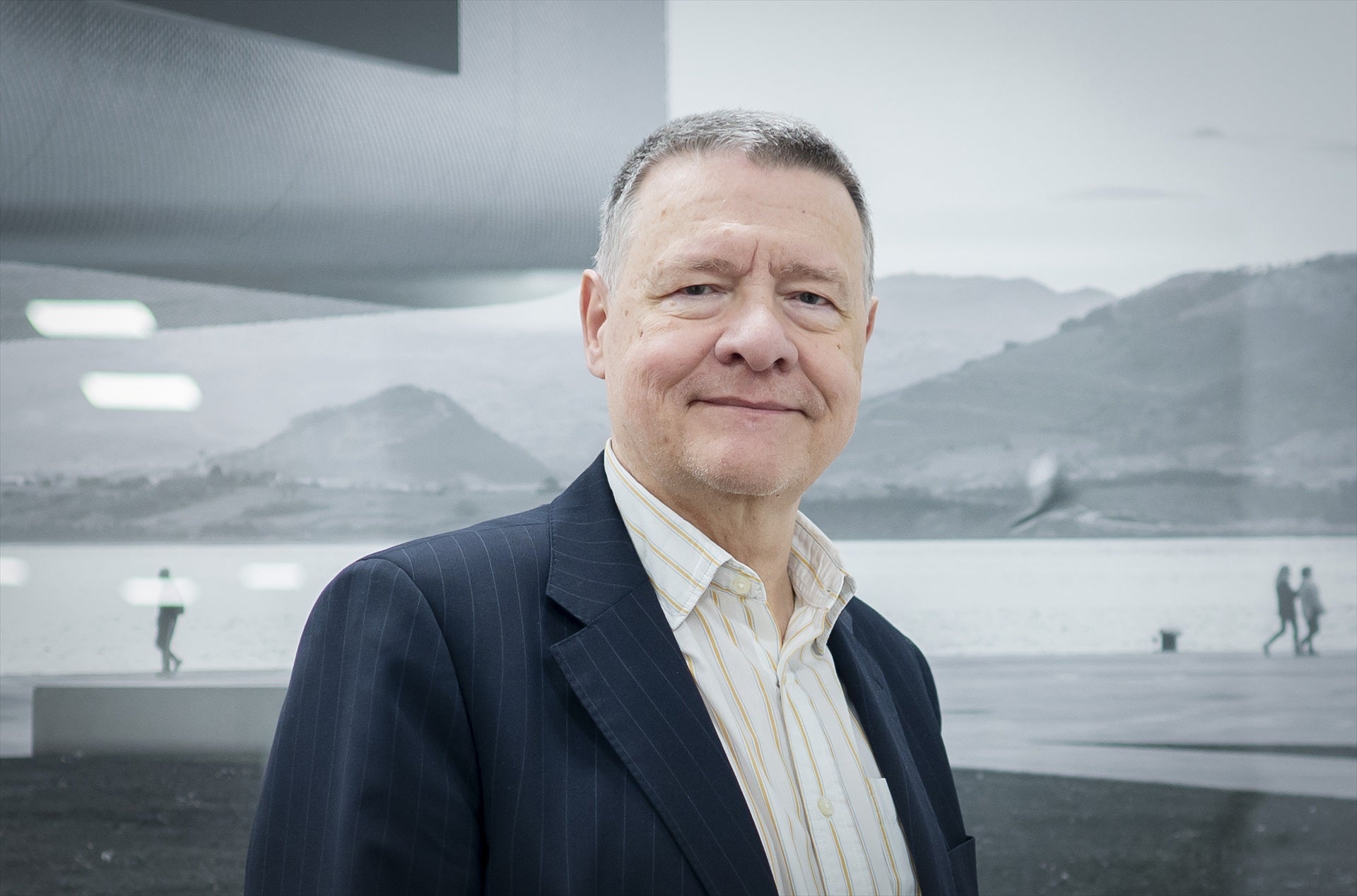 Jordi Sevilla prepara un manifiesto para proponer una alternativa a la "deriva podemita" del liderazgo de Pedro Sánchez Jordi Sevilla prepara un manifiesto para proponer una alternativa a la "deriva podemita" del liderazgo de Pedro Sánchez