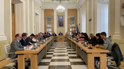 Cáceres aprueba por unanimidad la prórroga de las tarifas bonificadas del transporte urbano para todo el año 2026 Cáceres aprueba por unanimidad la prórroga de las tarifas bonificadas del transporte urbano para todo el año 2026