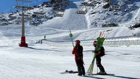 Sierra Nevada abre todas sus zonas por Navidad con nuevas pistas y más de 50 kilómetros esquiables Sierra Nevada abre todas sus zonas por Navidad con nuevas pistas y más de 50 kilómetros esquiables