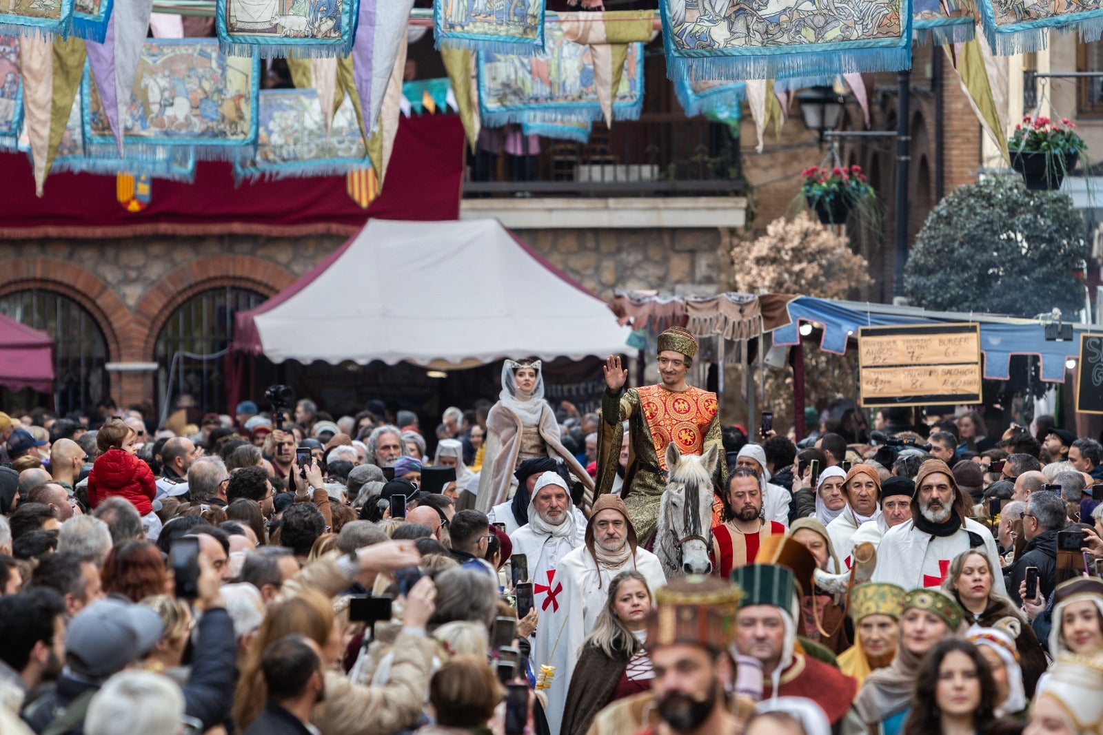 Interés Turístico Internacional para la historia de los Amantes de Teruel Interés Turístico Internacional para la historia de los Amantes de Teruel