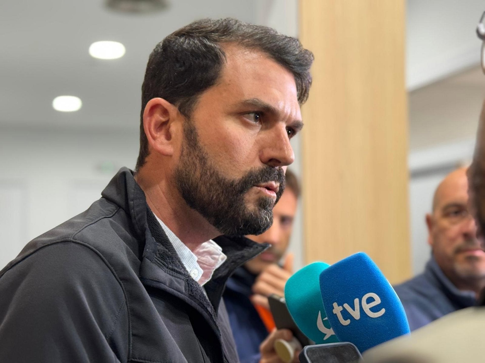 Sánchez Cotrina confía en que el PSOE cree un proyecto que motive a la gente y no está por la abstención Sánchez Cotrina confía en que el PSOE cree un proyecto que motive a la gente y no está por la abstención