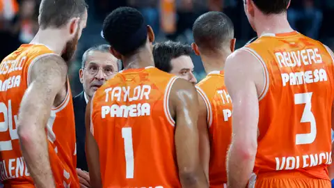 Valencia Basket mide ante el Baskonia su capacidad de recuperación física y mental Valencia Basket mide ante el Baskonia su capacidad de recuperación física y mental