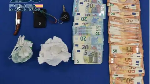 Dos detenidos cuando realizaban un "pase" en el centro de Plasencia con más de 60 gramos de cocaína Dos detenidos cuando realizaban un "pase" en el centro de Plasencia con más de 60 gramos de cocaína