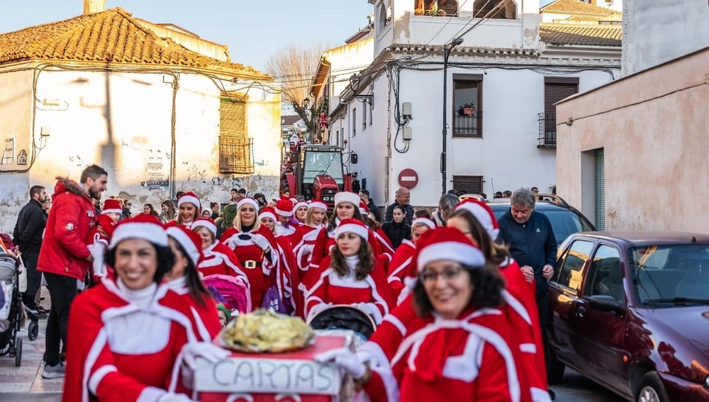 Cabalgata ‘mamás noeles’ en Otura Cabalgata ‘mamás noeles’ en Otura