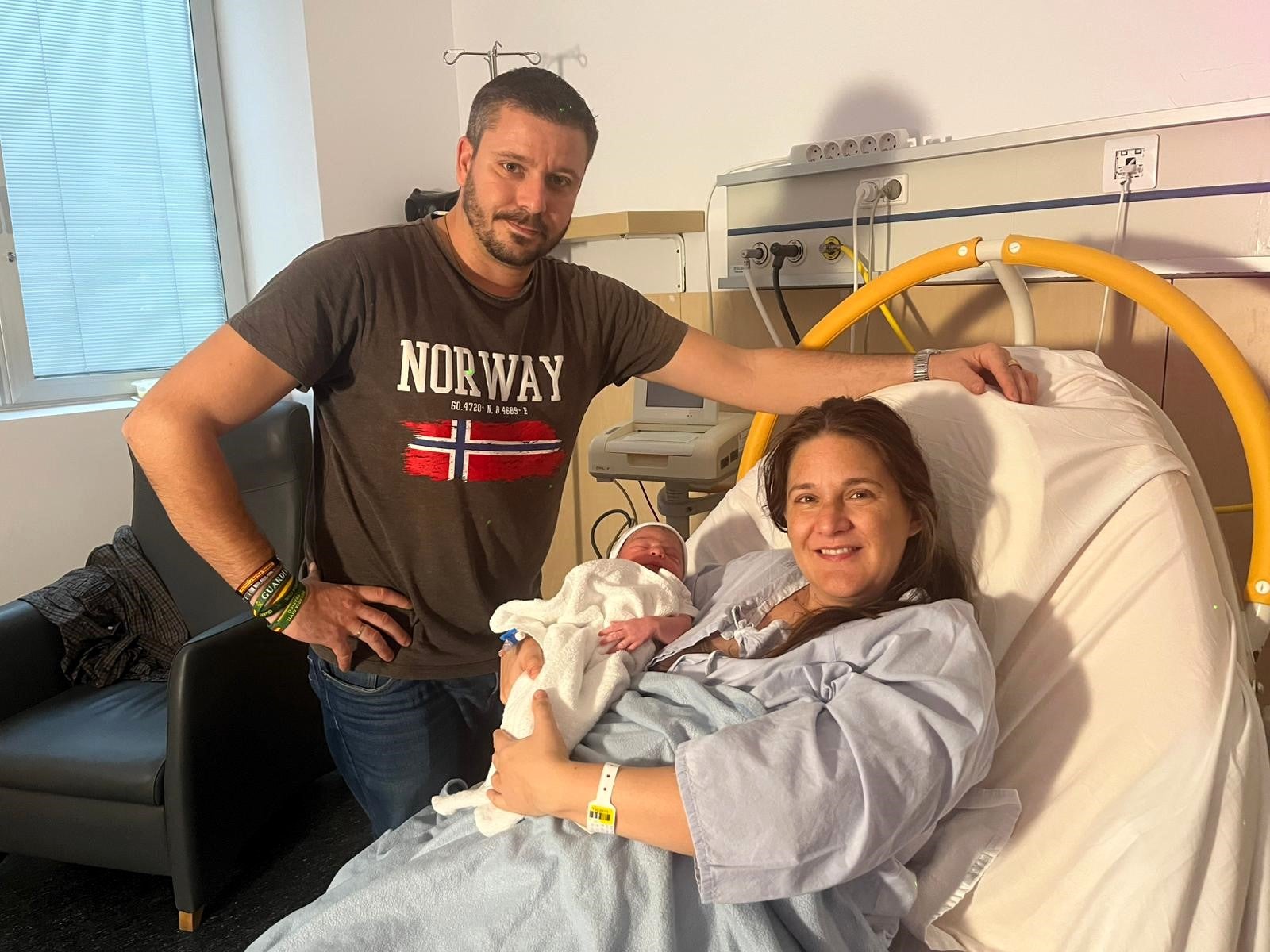 Lucía, la primera niña en nacer en 2026 en el Hospital Universitario del Vinalopó de Elche Lucía, la primera niña en nacer en 2026 en el Hospital Universitario del Vinalopó de Elche