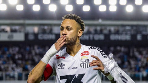 Neymar renueva con el Santos hasta diciembre de 2026