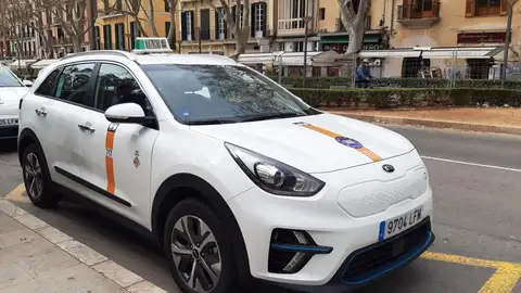 El taxi en Baleares alerta: casi 10.000 licencias VTC colapsarían las islas El taxi en Baleares alerta: casi 10.000 licencias VTC colapsarían las islas