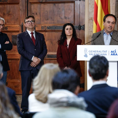 El president se ha reunido con los agentes sociales para reestablecer el diálogo social.