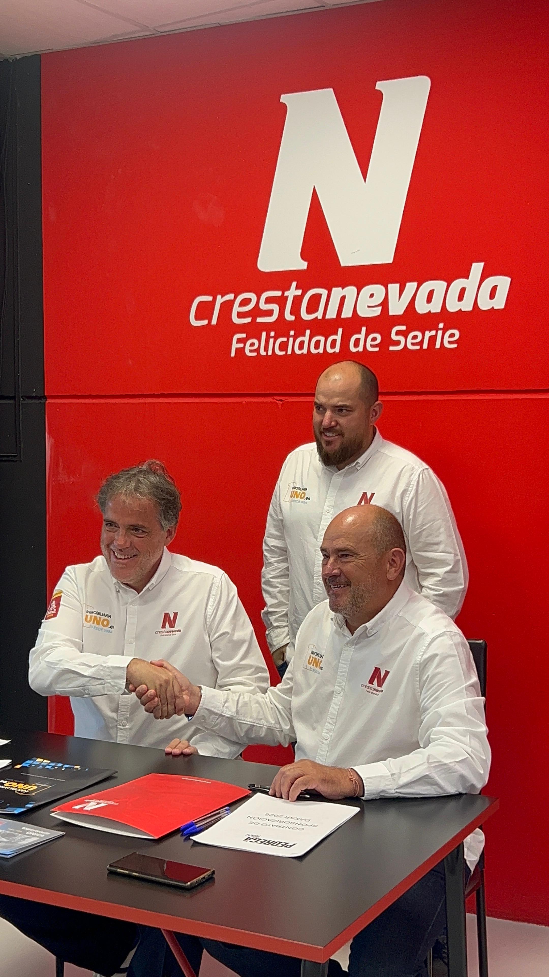 Francisco García, CEO de Crestanevada, refuerza su compromiso con el Rally Dakar junto al equipo granadino Inmobiliaria Uno – Crestanevada Francisco García, CEO de Crestanevada, refuerza su compromiso con el Rally Dakar junto al equipo granadino Inmobiliaria Uno – Crestanevada